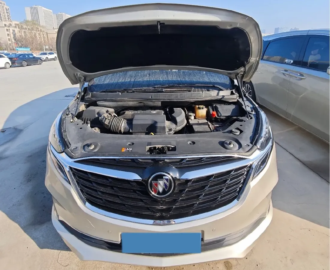 2022 Buick GL8 2.0T 237HP L4 9AT,autocango,china used car exporter,china ev exporter,chinese used car exporter,chinese used ev exporter