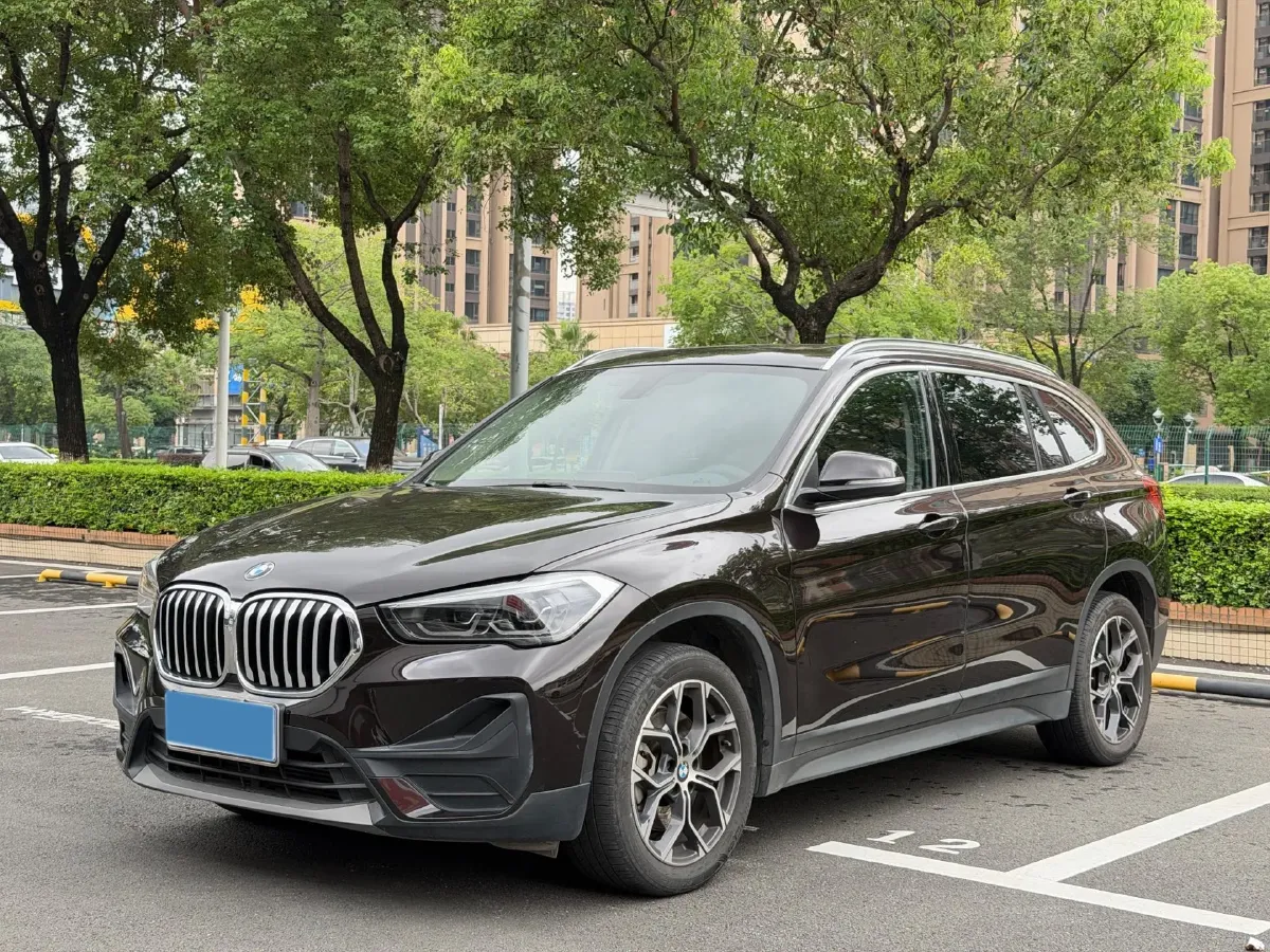 2022 BMW X1 2.0T 192HP L4 7DCT,autocango,china used car exporter,china ev exporter,chinese used car exporter,chinese used ev exporter