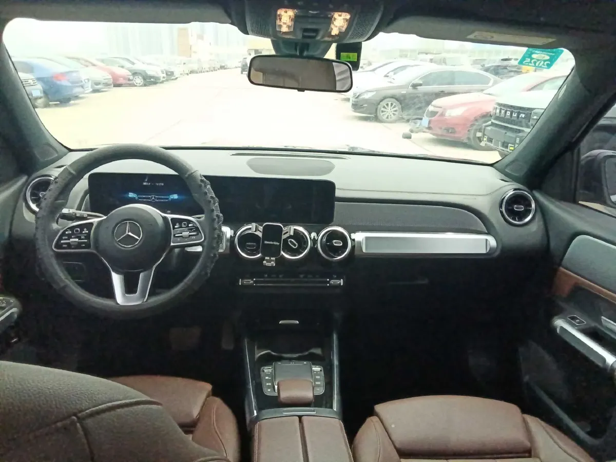 2020 Mercedes-Benz GLB Class 1.3T 136HP L4 7DCT,autocango,china used car exporter,china ev exporter,chinese used car exporter,chinese used ev exporter