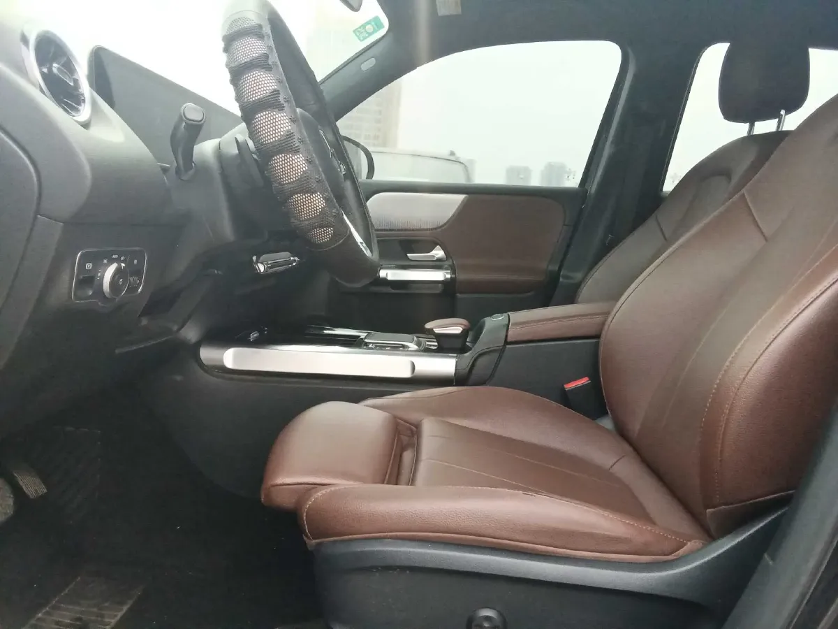 2020 Mercedes-Benz GLB Class 1.3T 136HP L4 7DCT,autocango,china used car exporter,china ev exporter,chinese used car exporter,chinese used ev exporter