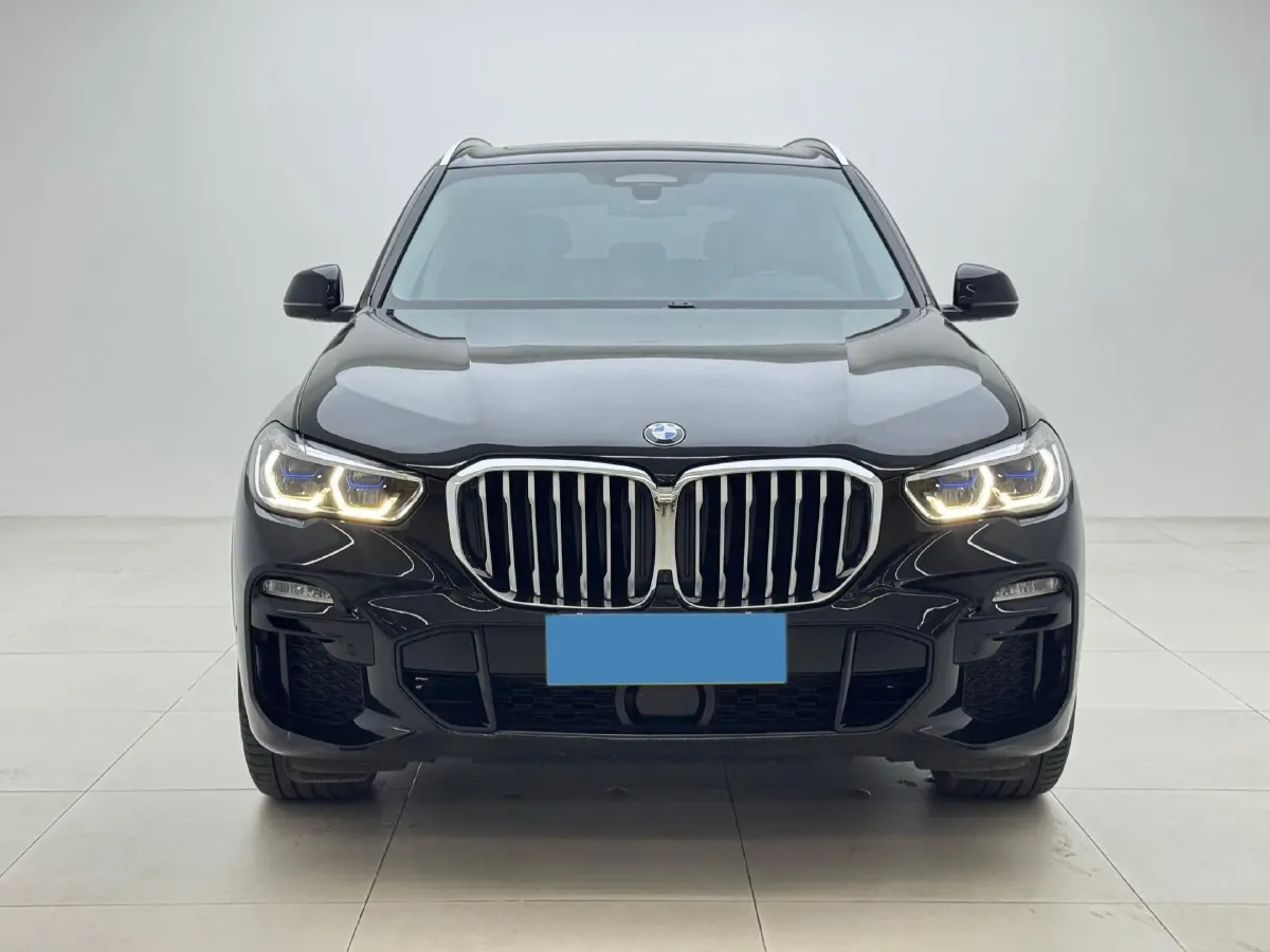 2021 BMW X5 3.0T 340HP L6 8AT,autocango,china used car exporter,china ev exporter,chinese used car exporter,chinese used ev exporter