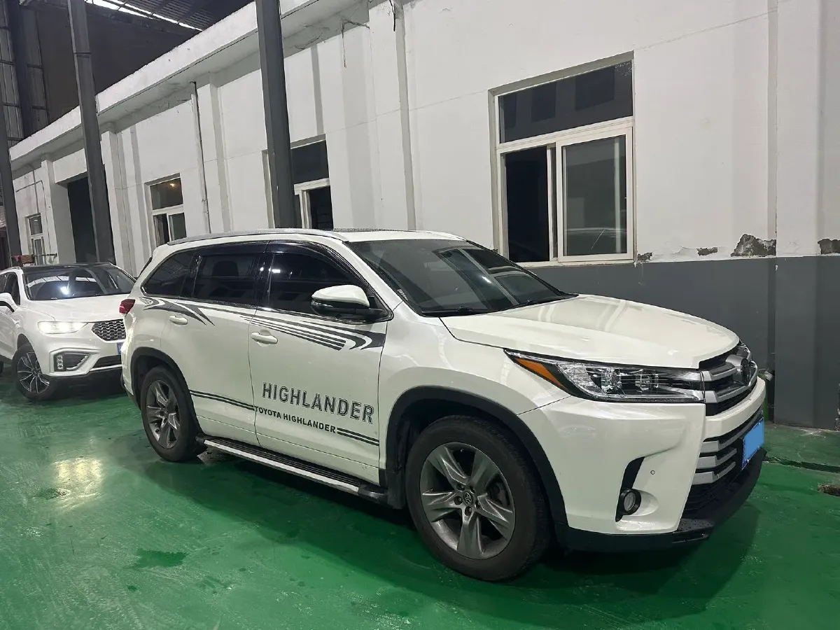 2018 Toyota Highlander 2.0T 220HP L4 6AT,autocango,china used car exporter,china ev exporter,chinese used car exporter,chinese used ev exporter