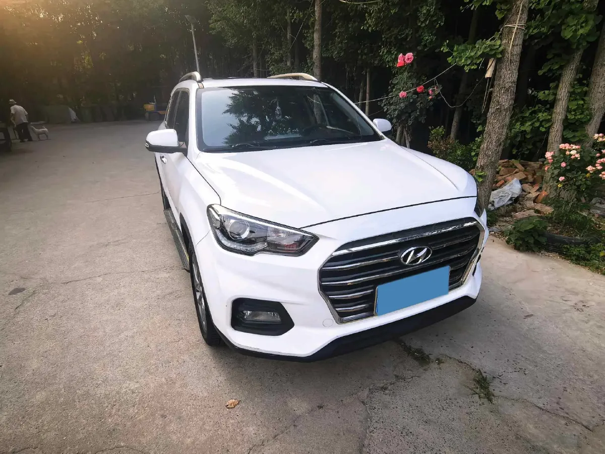 2019 Hyundai ix35 2.0L 160HP L4 6AT,autocango,china used car exporter,china ev exporter,chinese used car exporter,chinese used ev exporter