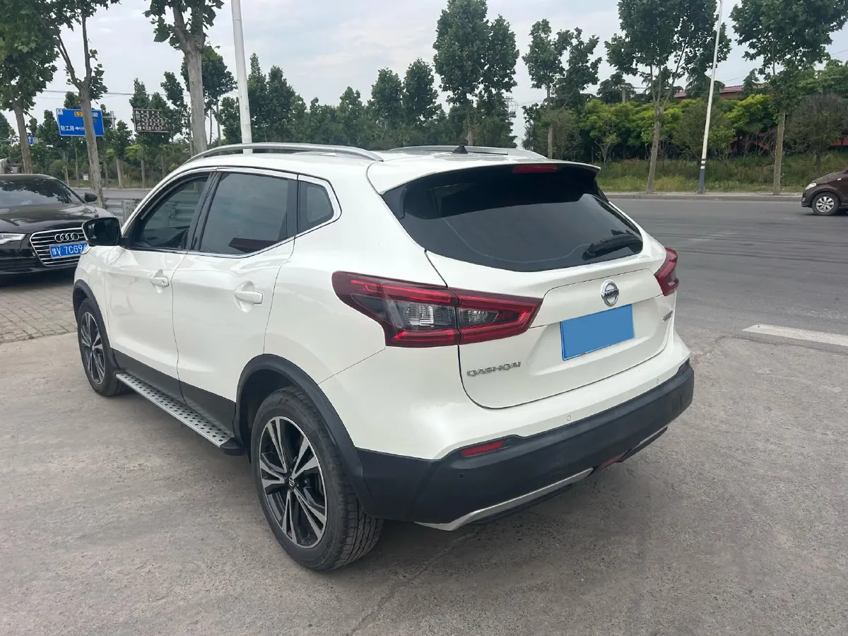 2019 Nissan Qashqai 2.0L 154HP L4 CVT,autocango,china used car exporter,china ev exporter,chinese used car exporter,chinese used ev exporter