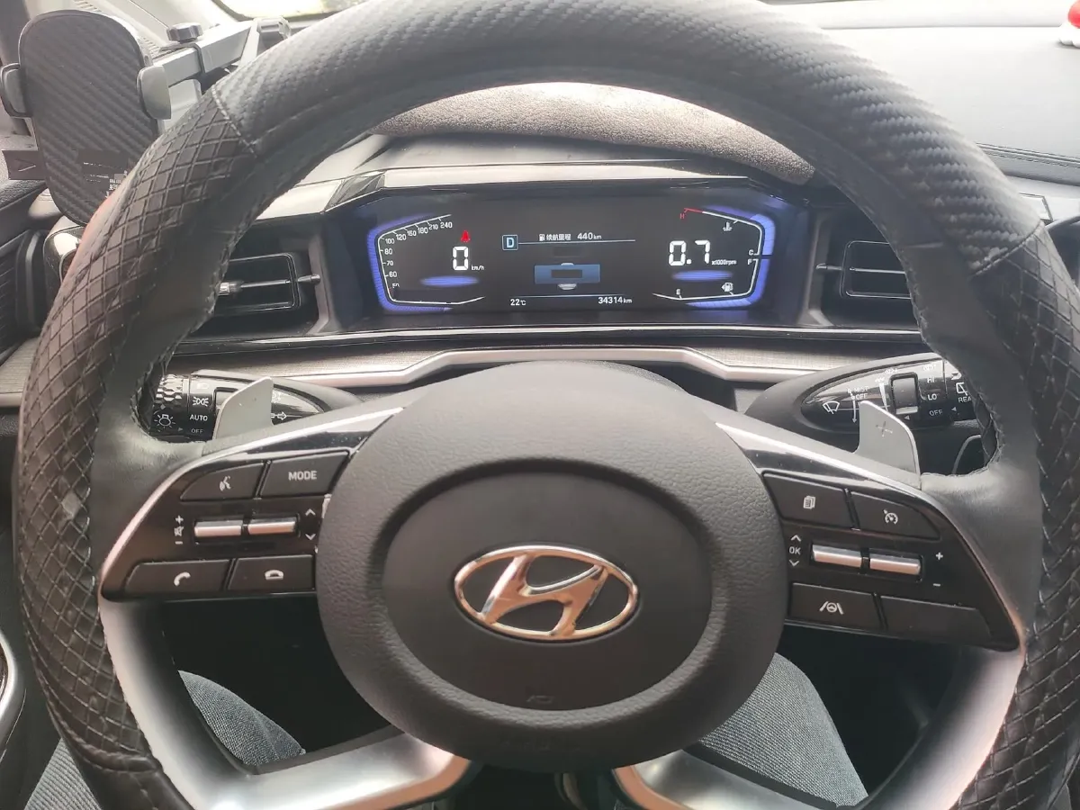2021 Hyundai Custo 2.0T 236HP L4 8AT,autocango,china used car exporter,china ev exporter,chinese used car exporter,chinese used ev exporter