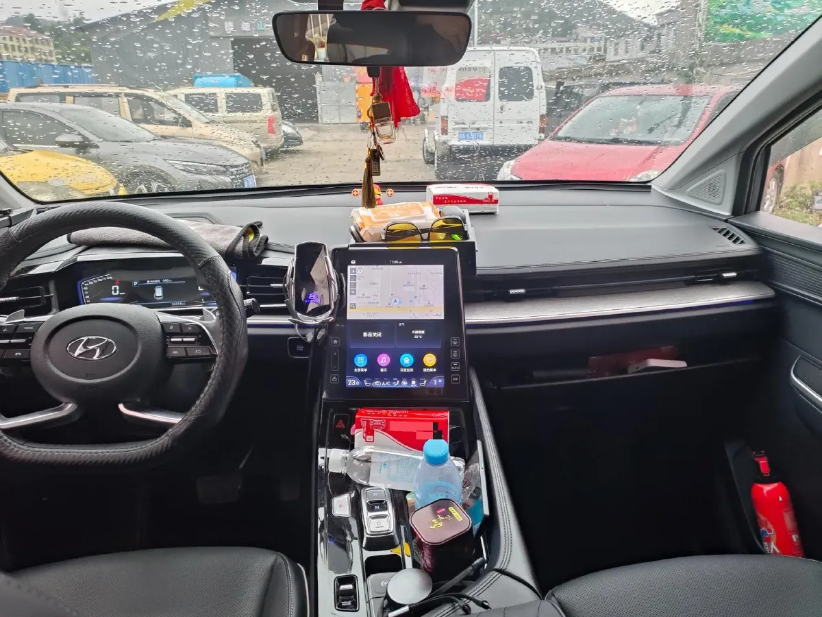 2021 Hyundai Custo 2.0T 236HP L4 8AT,autocango,china used car exporter,china ev exporter,chinese used car exporter,chinese used ev exporter