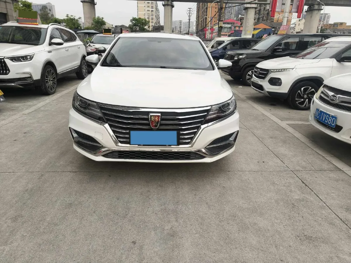 2019 Roewe i6 1.6L 125HP L4 5MT,autocango,china used car exporter,china ev exporter,chinese used car exporter,chinese used ev exporter