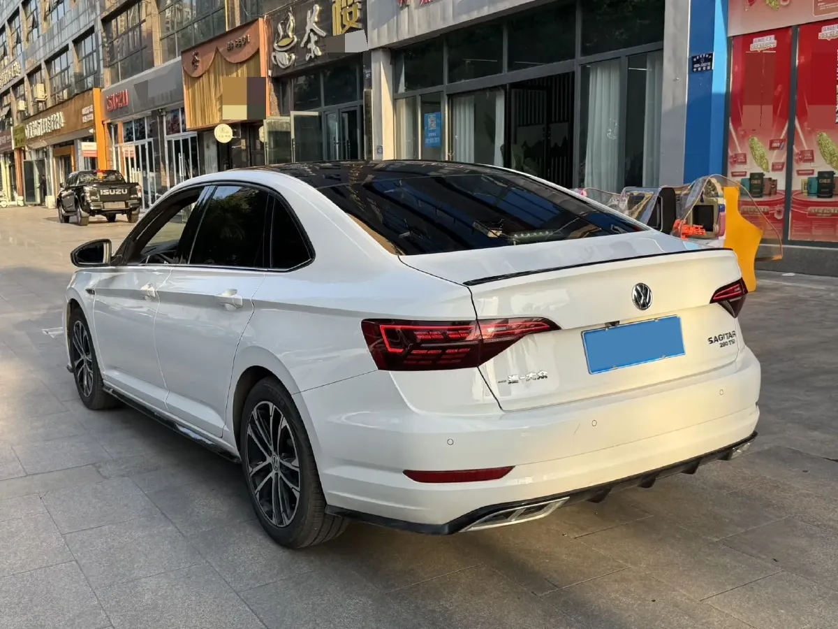 2019 Kia K5 2.0L 161HP L4 6AT,autocango,china used car exporter,china ev exporter,chinese used car exporter,chinese used ev exporter