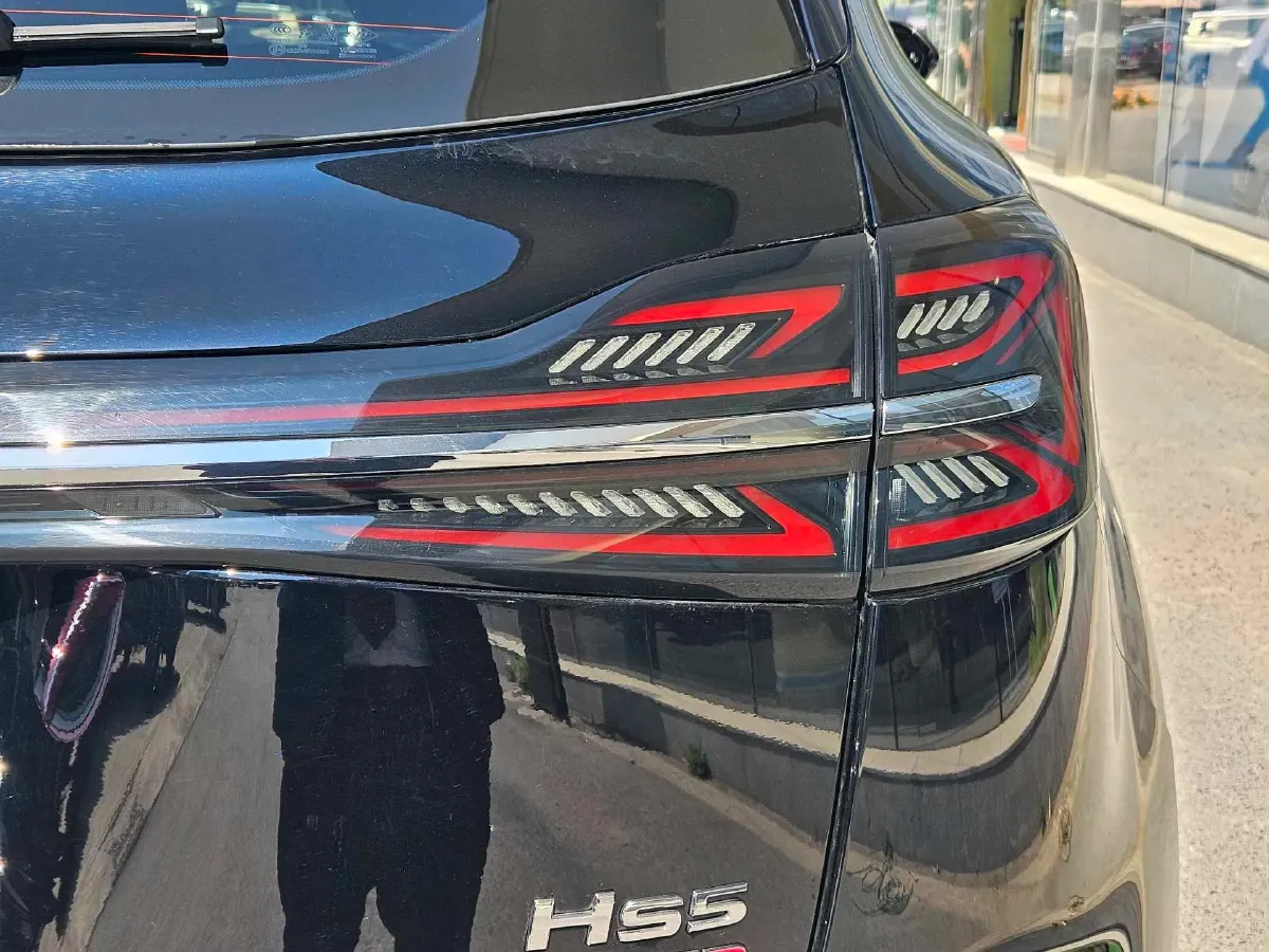 2023 HongQi HS5 2.0T 252HP L4 8AT,autocango,china used car exporter,china ev exporter,chinese used car exporter,chinese used ev exporter