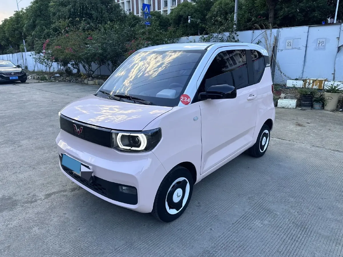 2021 WuLing HongGuang MINI EV BEV 9.3KWH,autocango,china used car exporter,china ev exporter,chinese used car exporter,chinese used ev exporter