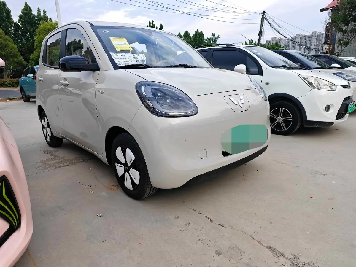 2025 WuLing HongGuang MINI EV BEV 16.2KWH,autocango,china used car exporter,china ev exporter,chinese used car exporter,chinese used ev exporter