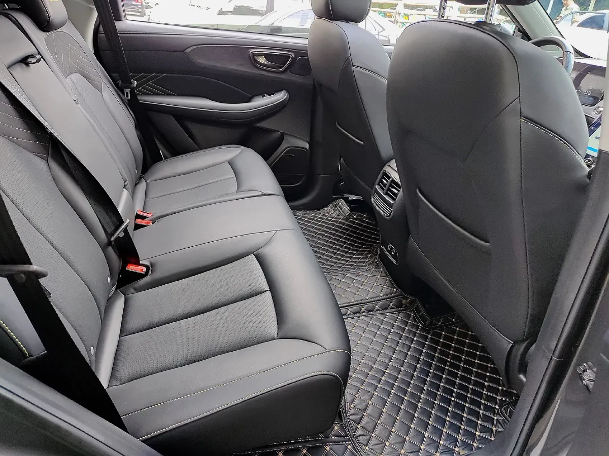 2021 Roewe RX5 1.5T 181HP L4 7DCT,autocango,china used car exporter,china ev exporter,chinese used car exporter,chinese used ev exporter