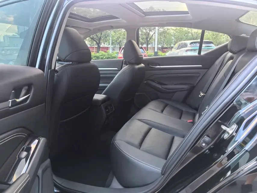 2021 Nissan Teana 2.0L 156HP L4 CVT,autocango,china used car exporter,china ev exporter,chinese used car exporter,chinese used ev exporter