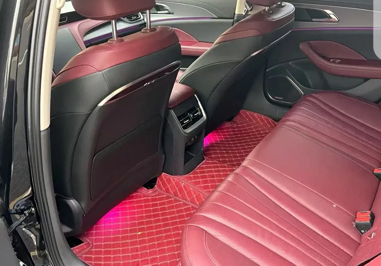 2024 HongQi H5 2.0T 224HP L4 8AT,autocango,china used car exporter,china ev exporter,chinese used car exporter,chinese used ev exporter