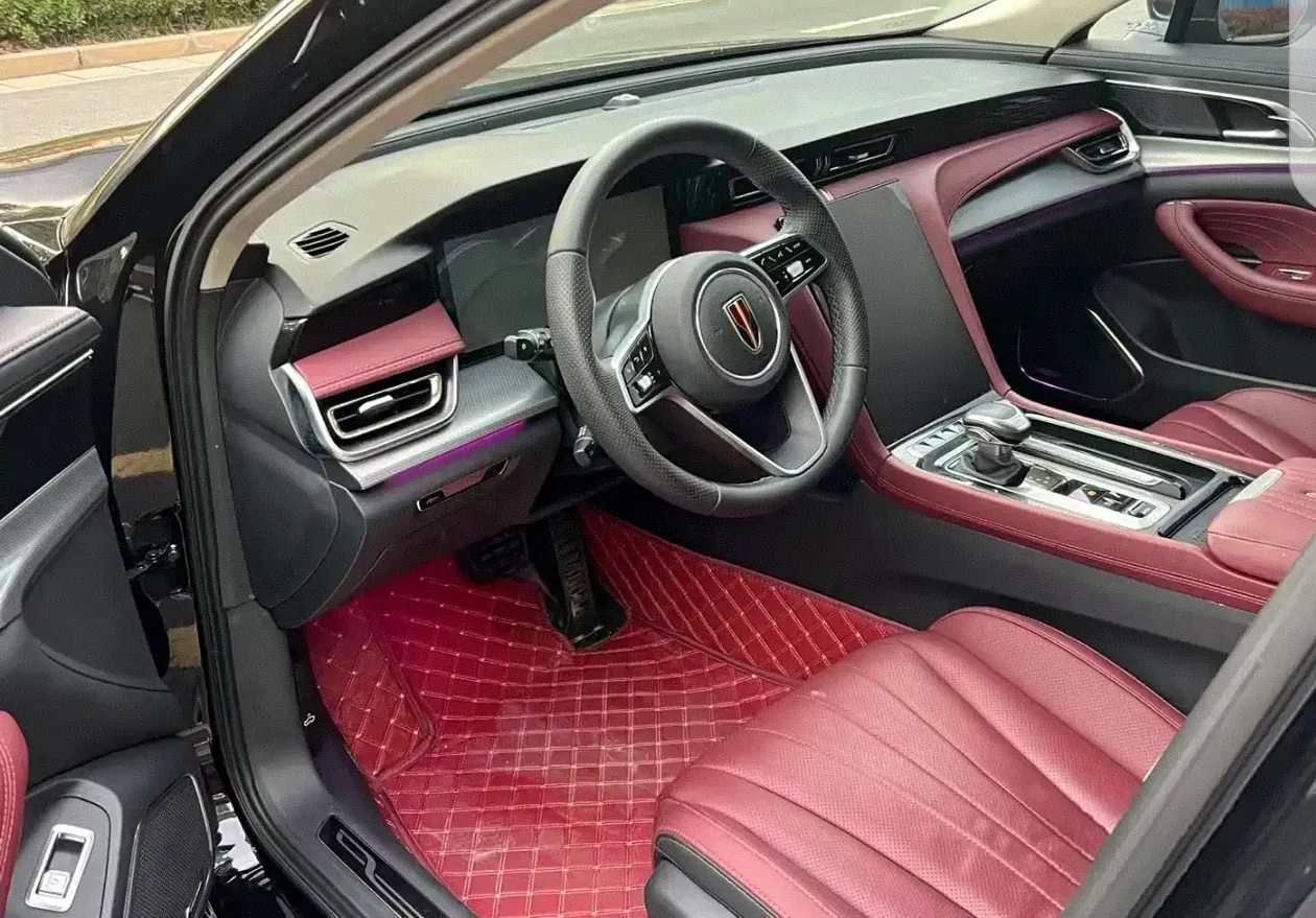 2024 HongQi H5 2.0T 224HP L4 8AT,autocango,china used car exporter,china ev exporter,chinese used car exporter,chinese used ev exporter