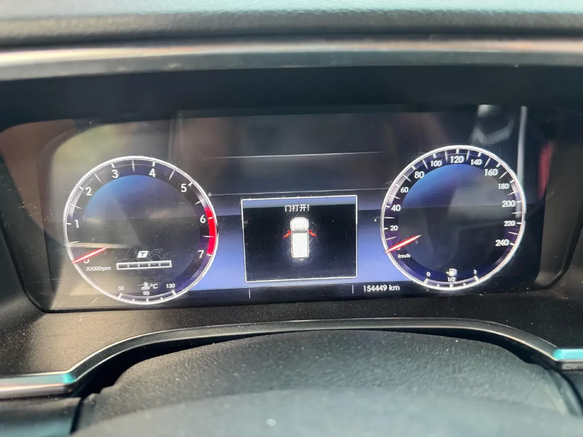 2018 Beijing BJ40 2.0T 204HP L4 5MT,autocango,china used car exporter,china ev exporter,chinese used car exporter,chinese used ev exporter