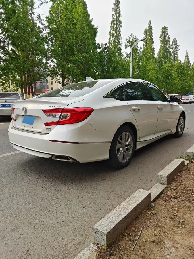2018 Honda Accord 1.5T 194HP L4 CVT,autocango,china used car exporter,china ev exporter,chinese used car exporter,chinese used ev exporter