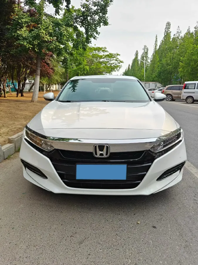 2018 Honda Accord 1.5T 194HP L4 CVT,autocango,china used car exporter,china ev exporter,chinese used car exporter,chinese used ev exporter