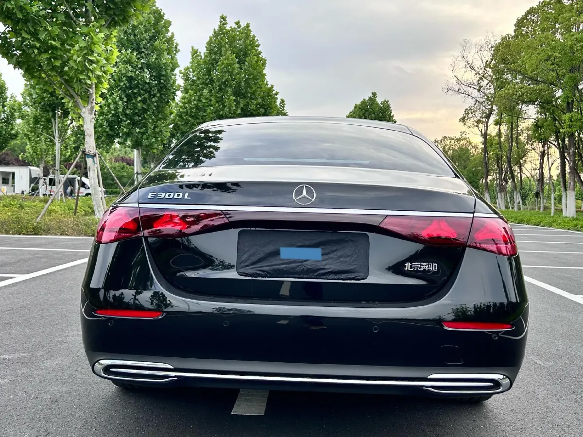 2025 Mercedes-Benz E Class 2.0T 258HP L4 9AT,autocango,china used car exporter,china ev exporter,chinese used car exporter,chinese used ev exporter