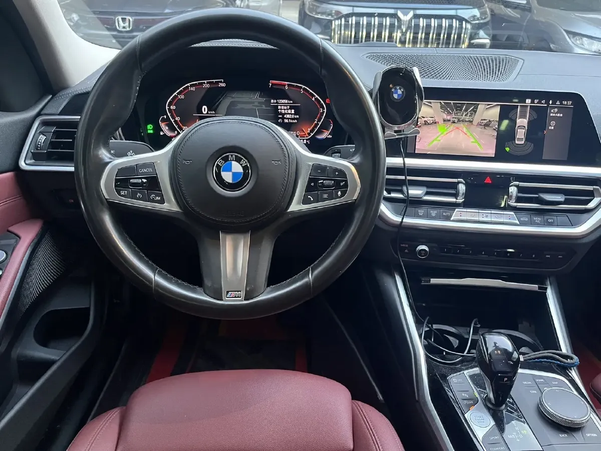 2021 BMW 3 Series 2.0T 156HP L4 8AT,autocango,china used car exporter,china ev exporter,chinese used car exporter,chinese used ev exporter