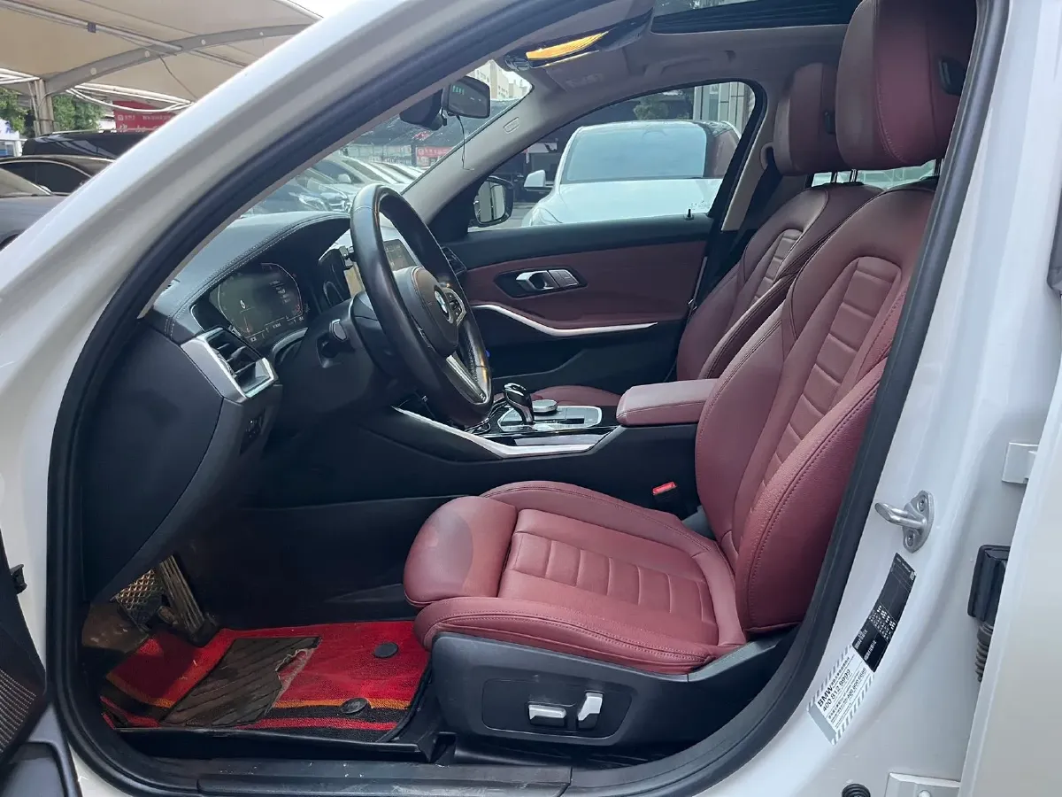 2021 BMW 3 Series 2.0T 156HP L4 8AT,autocango,china used car exporter,china ev exporter,chinese used car exporter,chinese used ev exporter