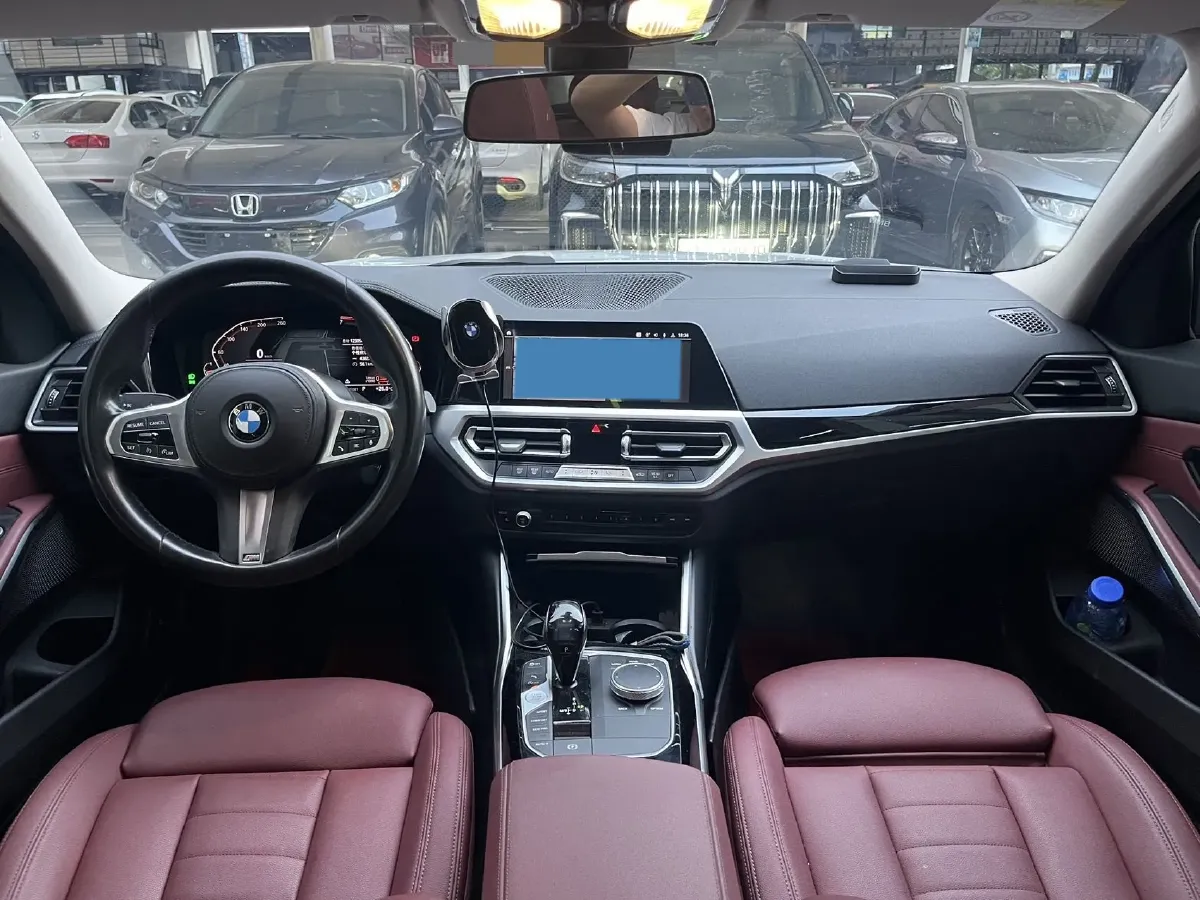 2021 BMW 3 Series 2.0T 156HP L4 8AT,autocango,china used car exporter,china ev exporter,chinese used car exporter,chinese used ev exporter