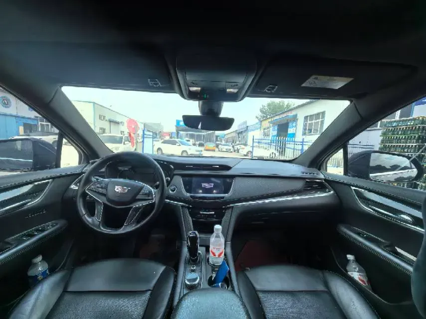 2021 Cadillac XT5 2.0T 237HP L4 9AT,autocango,china used car exporter,china ev exporter,chinese used car exporter,chinese used ev exporter
