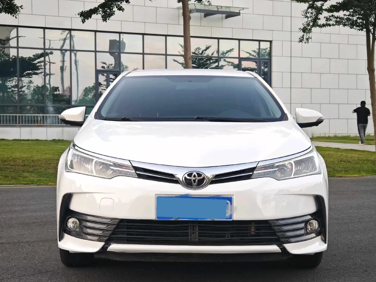 2017 Toyota Corolla 1.2T 116HP L4 CVT,autocango,china used car exporter,china ev exporter,chinese used car exporter,chinese used ev exporter