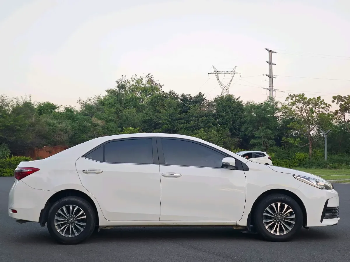2017 Toyota Corolla 1.2T 116HP L4 CVT,autocango,china used car exporter,china ev exporter,chinese used car exporter,chinese used ev exporter