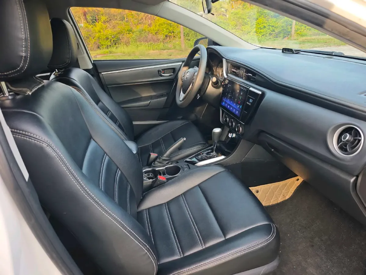 2017 Toyota Corolla 1.2T 116HP L4 CVT,autocango,china used car exporter,china ev exporter,chinese used car exporter,chinese used ev exporter
