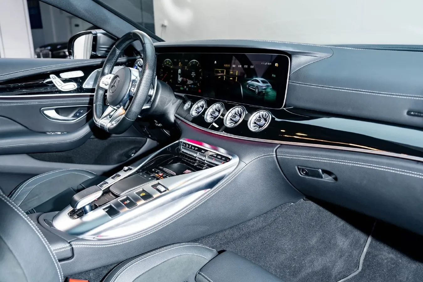 2020 Mercedes-Benz AMG GT 3.0T 367HP L6 9AT,autocango,china used car exporter,china ev exporter,chinese used car exporter,chinese used ev exporter