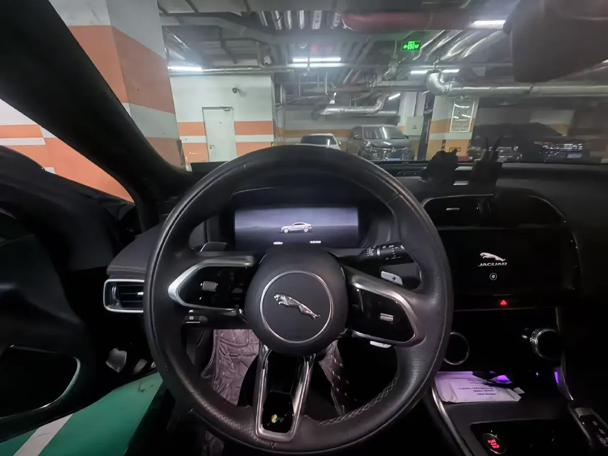 2023 Jaguar XEL 2.0T 250HP L4 8AT,autocango,china used car exporter,china ev exporter,chinese used car exporter,chinese used ev exporter