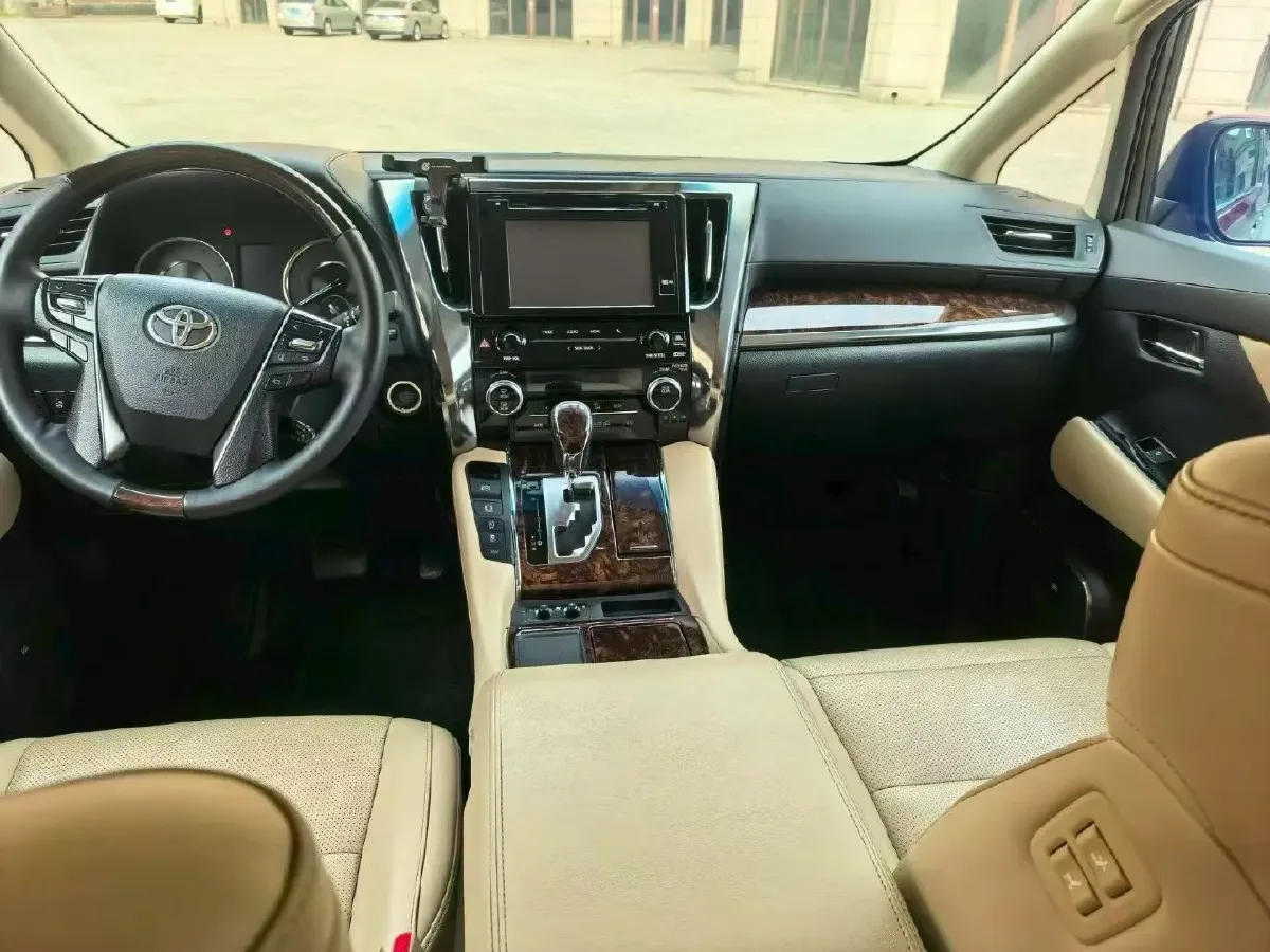2018 Toyota Alphard 3.5L 301HP V6 8AT,autocango,china used car exporter,china ev exporter,chinese used car exporter,chinese used ev exporter