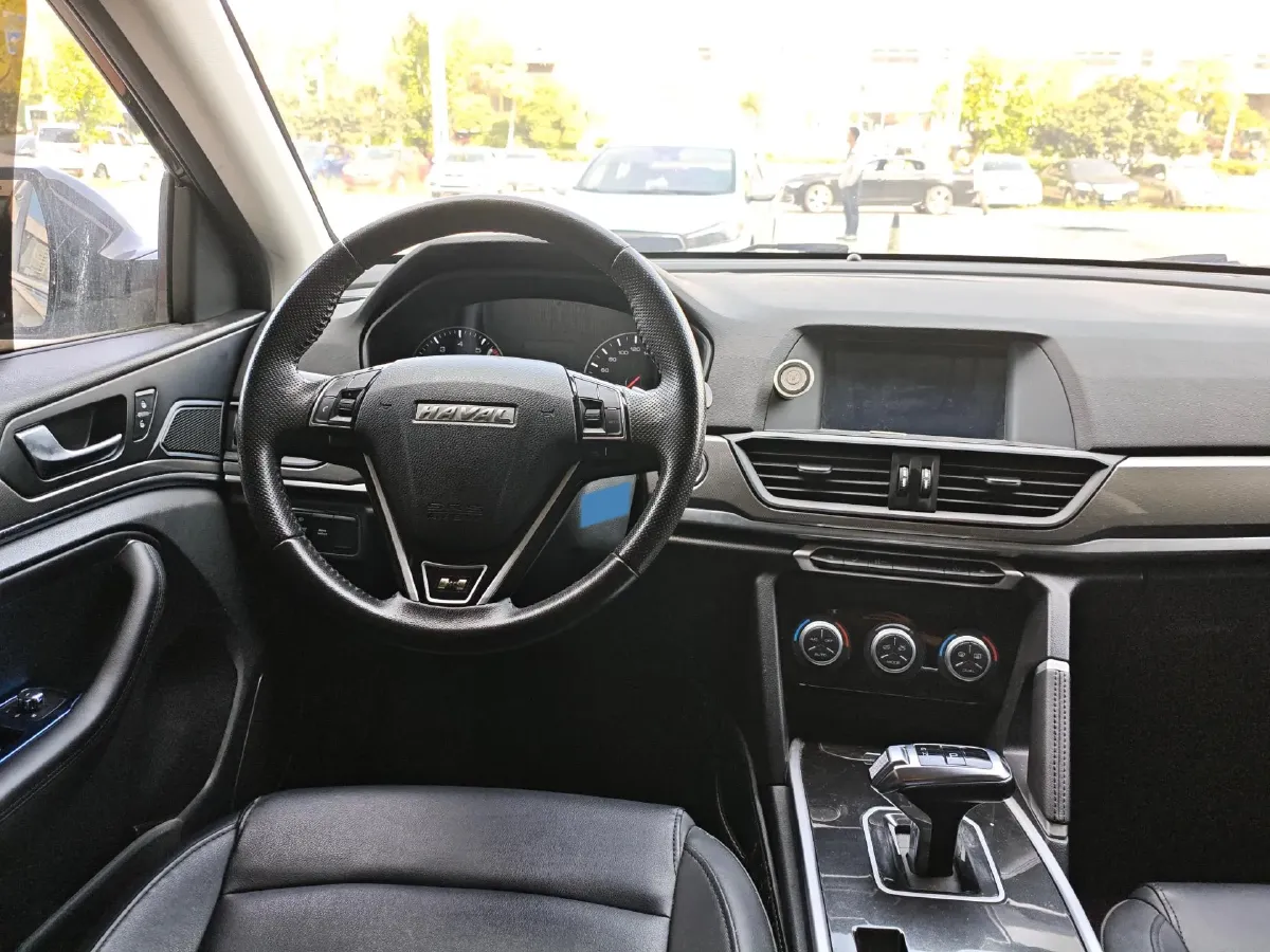 2018 Haval H6 1.5T 150HP L4 7DCT,autocango,china used car exporter,china ev exporter,chinese used car exporter,chinese used ev exporter