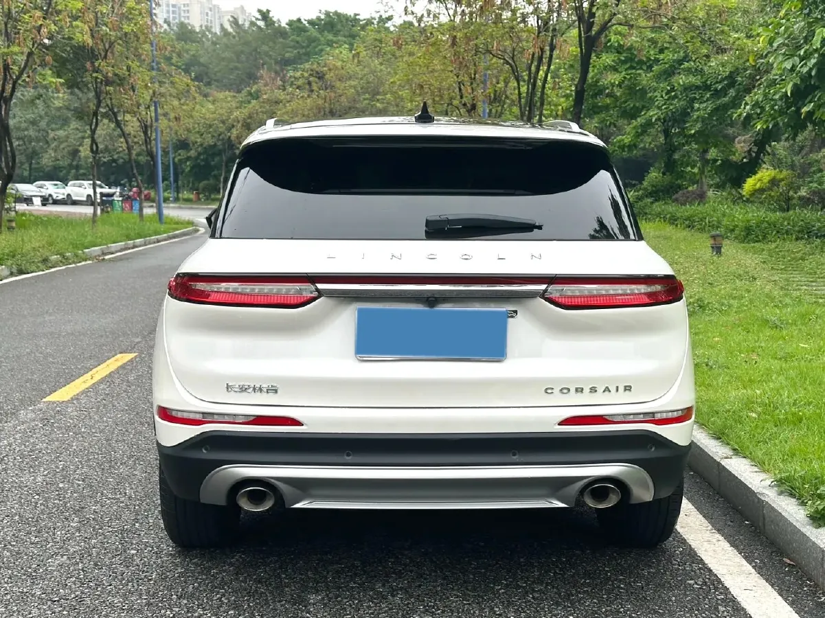 2021 Lincoln Corsair 2.0T 245HP L4 8AT,autocango,china used car exporter,china ev exporter,chinese used car exporter,chinese used ev exporter