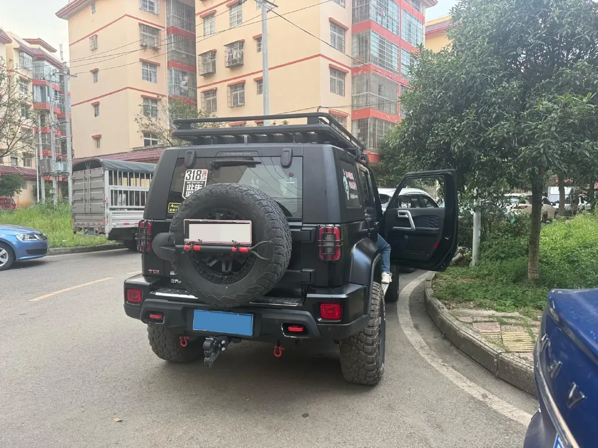 2021 Beijing BJ40 2.0T 163HP L4 8AT,autocango,china used car exporter,china ev exporter,chinese used car exporter,chinese used ev exporter