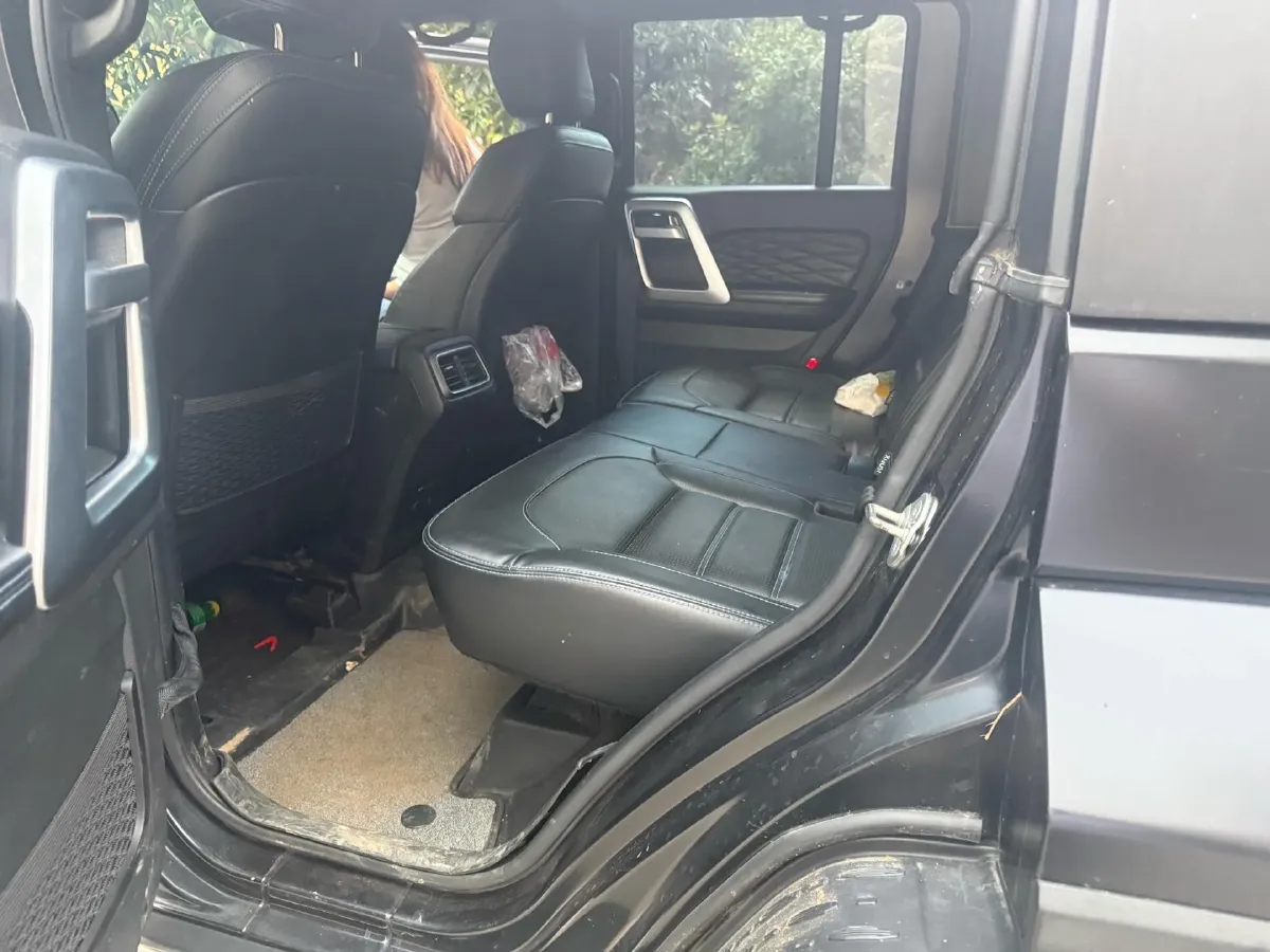 2021 Beijing BJ40 2.0T 163HP L4 8AT,autocango,china used car exporter,china ev exporter,chinese used car exporter,chinese used ev exporter
