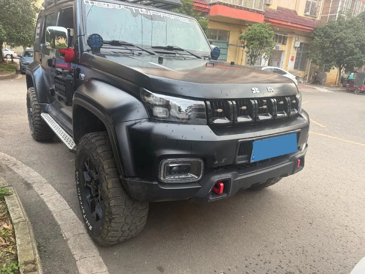 2021 Beijing BJ40 2.0T 163HP L4 8AT,autocango,china used car exporter,china ev exporter,chinese used car exporter,chinese used ev exporter
