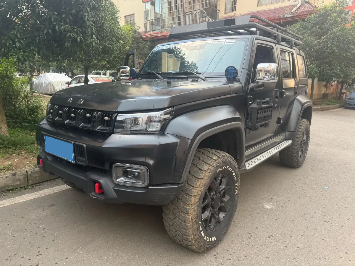 2021 Beijing BJ40 2.0T 163HP L4 8AT,autocango,china used car exporter,china ev exporter,chinese used car exporter,chinese used ev exporter