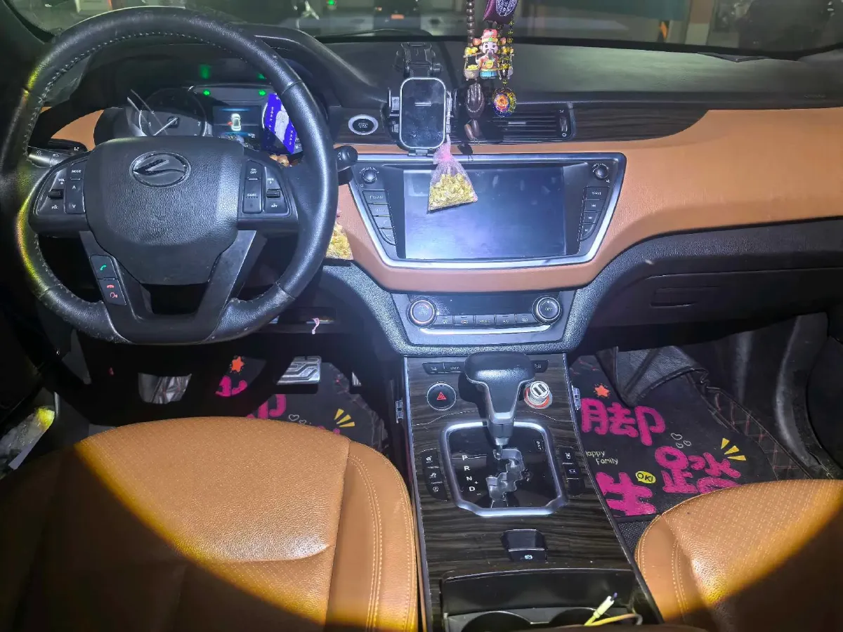 2018 Landwind X7 1.5T 163HP L4 8AT,autocango,china used car exporter,china ev exporter,chinese used car exporter,chinese used ev exporter