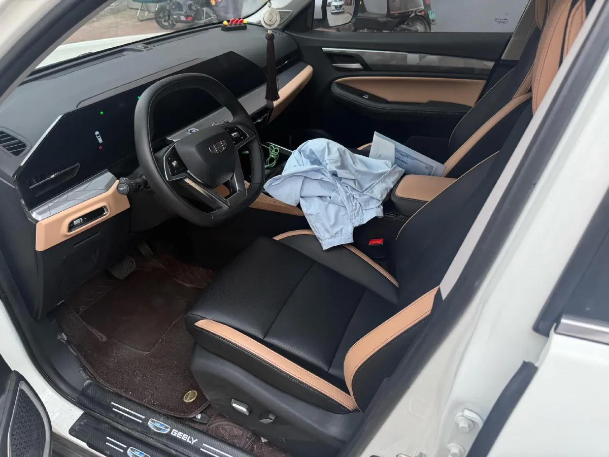 2024 Geely OkavangoPRO 1.5T 181HP L4 7DCT,autocango,china used car exporter,china ev exporter,chinese used car exporter,chinese used ev exporter