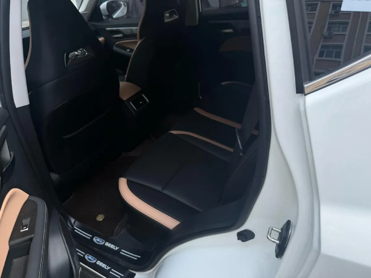 2024 Geely OkavangoPRO 1.5T 181HP L4 7DCT,autocango,china used car exporter,china ev exporter,chinese used car exporter,chinese used ev exporter