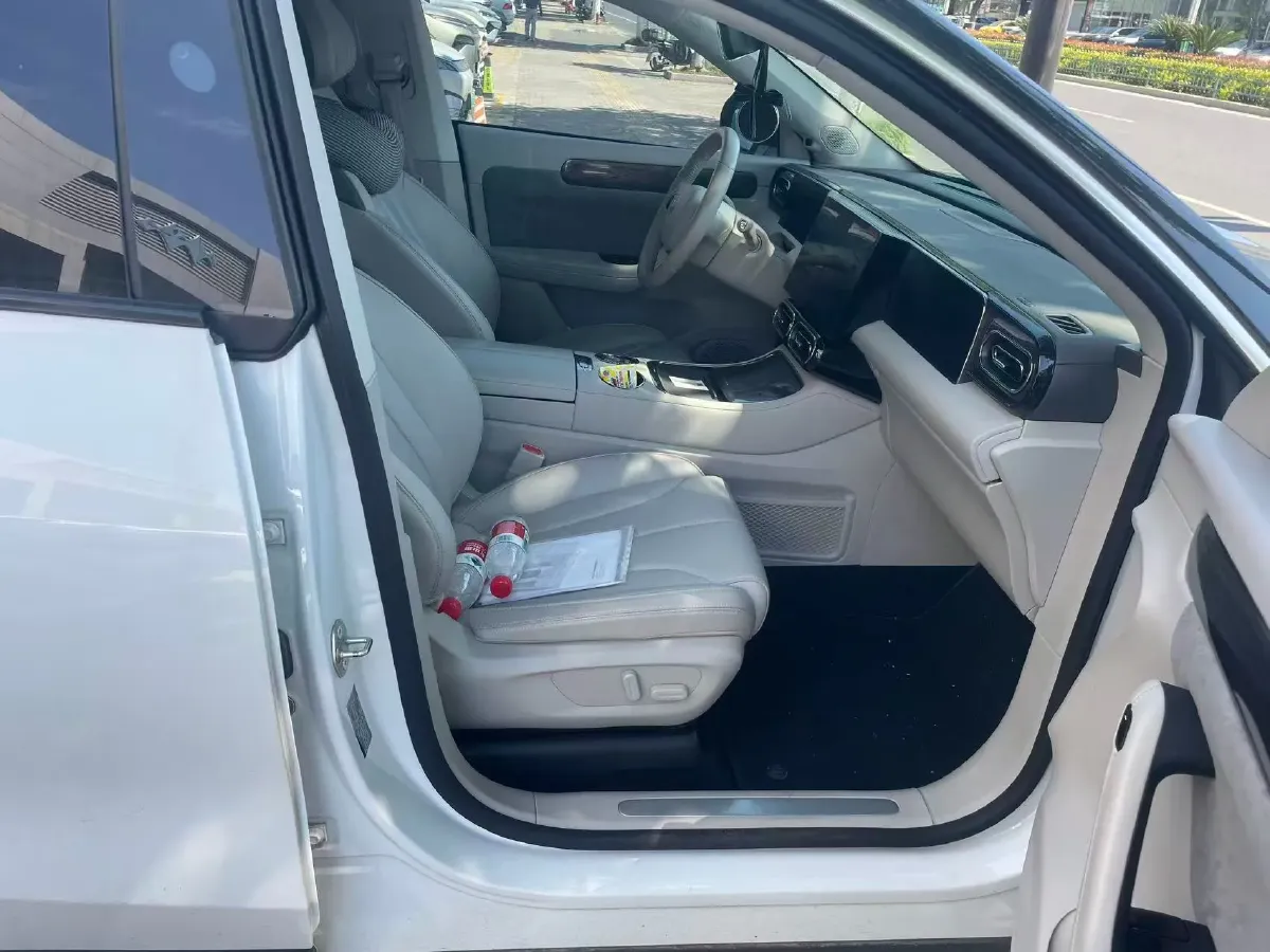 2021 Leapmotor C11 BEV 78.54KWH,autocango,china used car exporter,china ev exporter,chinese used car exporter,chinese used ev exporter