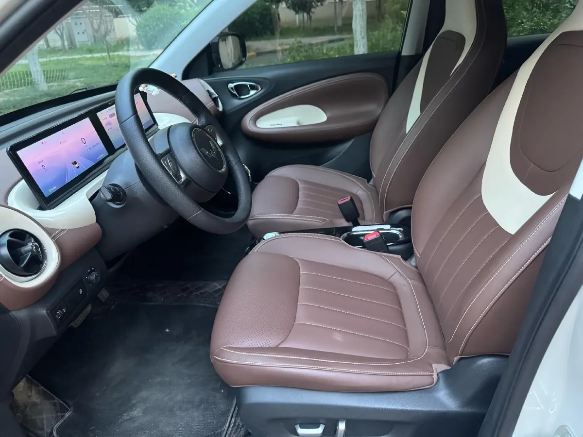 2024 WuLing BinGuo BEV 31.9KWH,autocango,china used car exporter,china ev exporter,chinese used car exporter,chinese used ev exporter