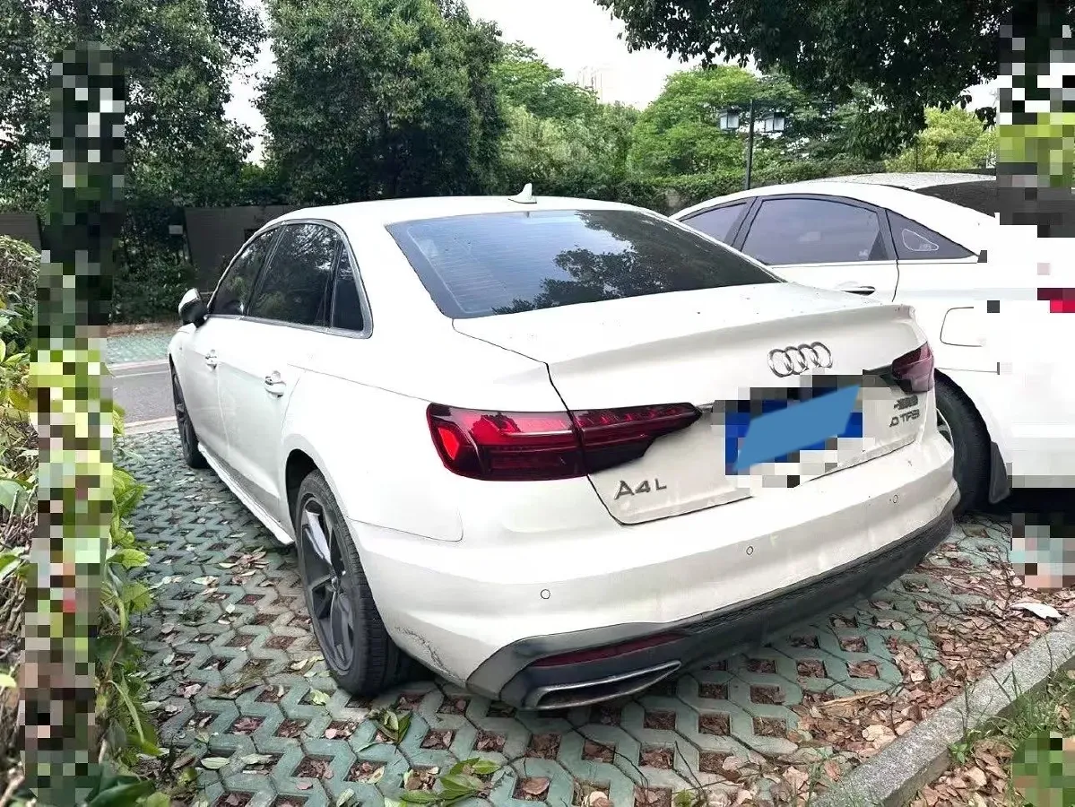 2020 Audi A4L 2.0T 190HP L4 7DCT,autocango,china used car exporter,china ev exporter,chinese used car exporter,chinese used ev exporter