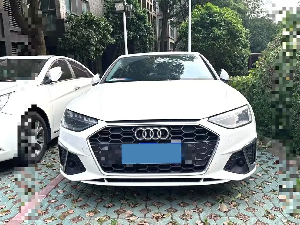 2020 Audi A4L 2.0T 190HP L4 7DCT,autocango,china used car exporter,china ev exporter,chinese used car exporter,chinese used ev exporter