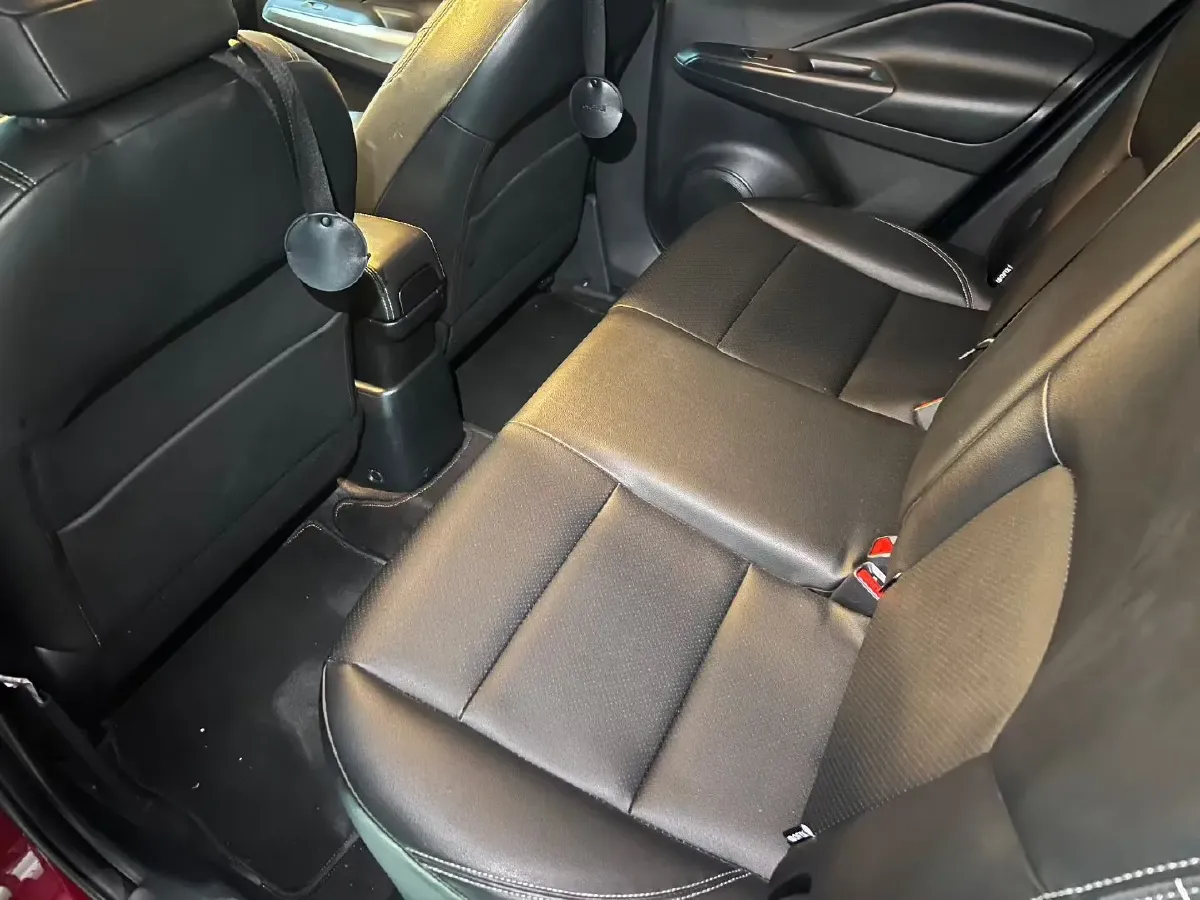 2021 Nissan Kicks 1.5L 122HP L4 CVT,autocango,china used car exporter,china ev exporter,chinese used car exporter,chinese used ev exporter