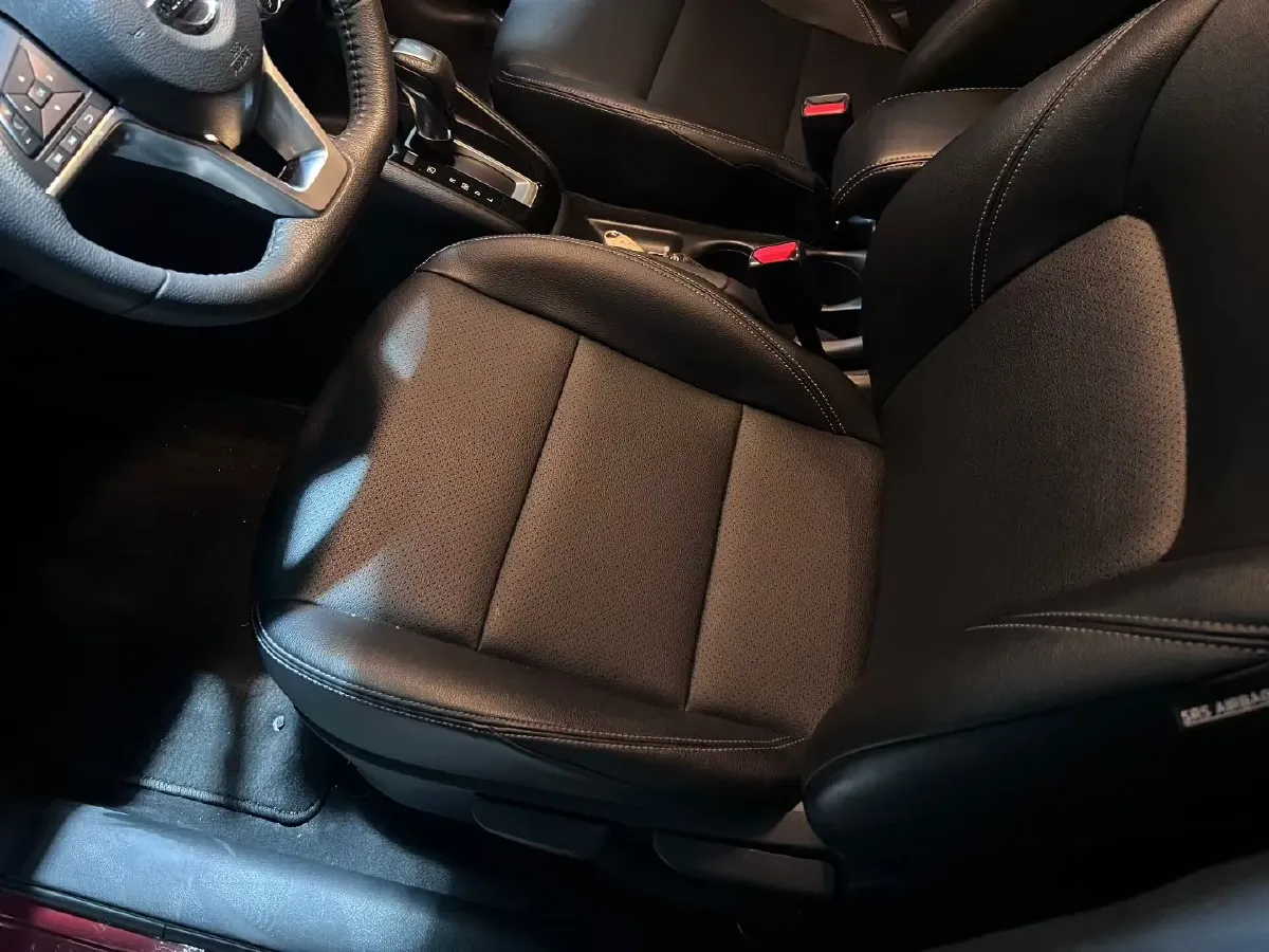2021 Nissan Kicks 1.5L 122HP L4 CVT,autocango,china used car exporter,china ev exporter,chinese used car exporter,chinese used ev exporter