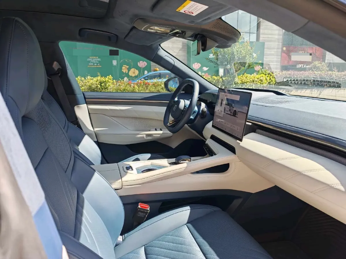 2024 Zeekr 001 BEV 100KWH,autocango,china used car exporter,china ev exporter,chinese used car exporter,chinese used ev exporter