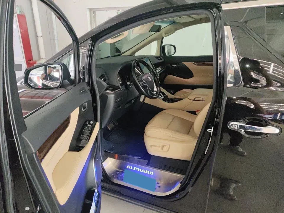 2021 Toyota Alphard 2.5L 117HP L4 E-CVT Hybrid,autocango,china used car exporter,china ev exporter,chinese used car exporter,chinese used ev exporter